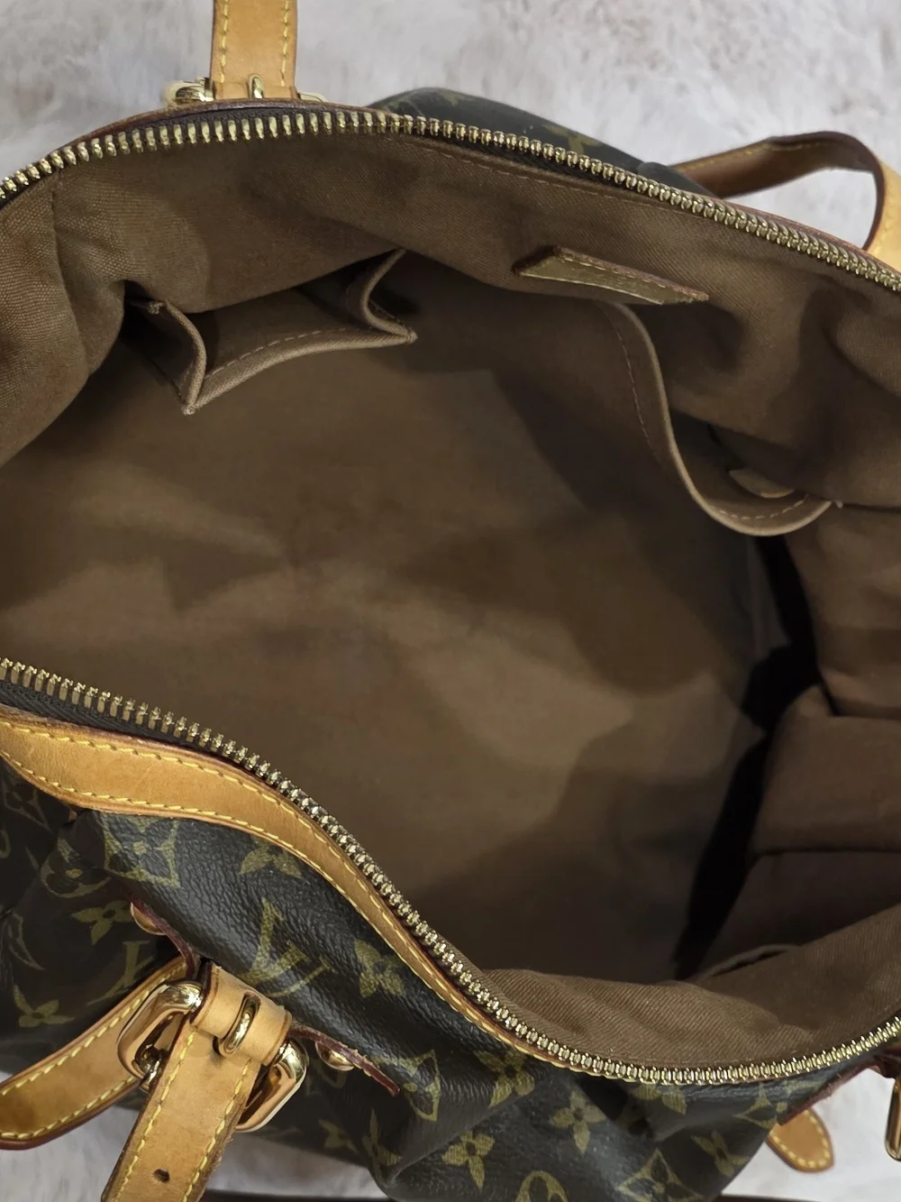 Louis Vuitton Monogram Canvas Brown Tote Bag -